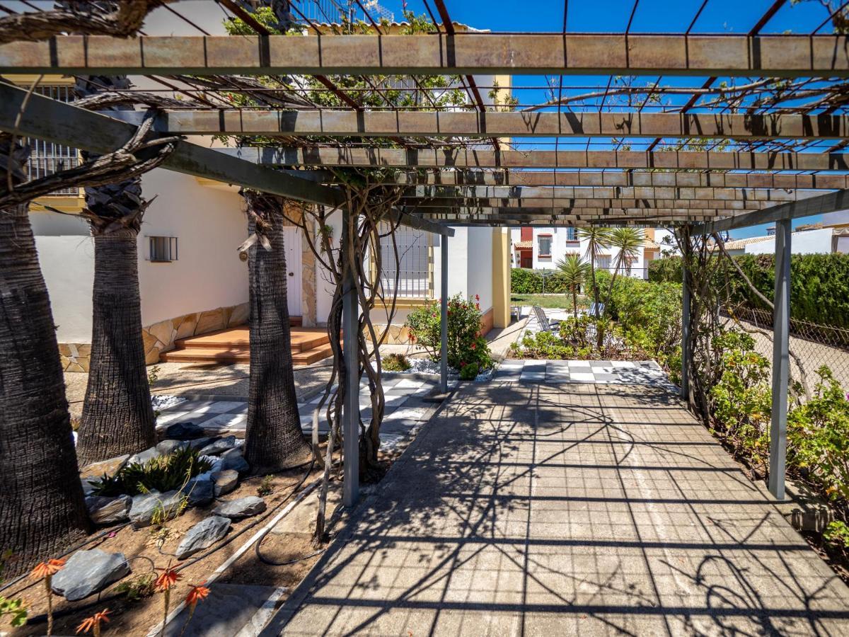 Chalet Sol Y Mar By H Isla Canela Extérieur photo